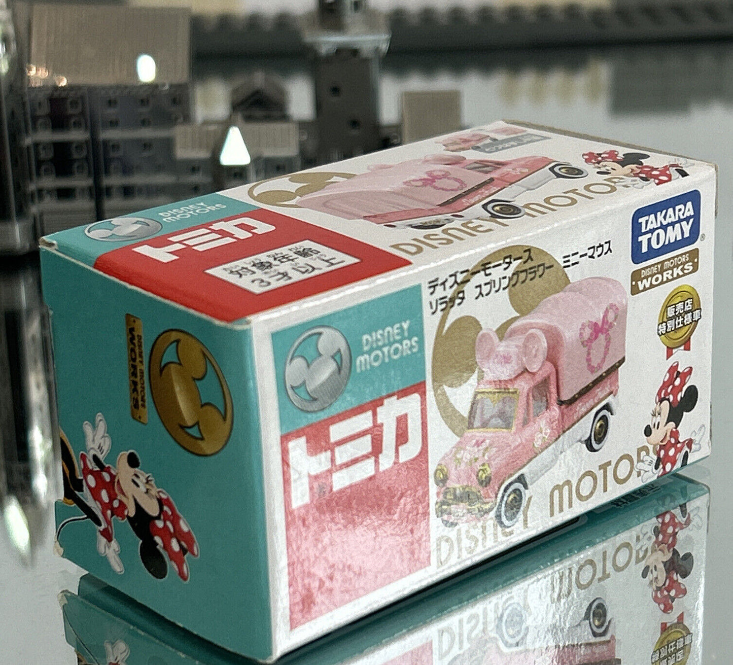 Tomica Takara Tomy Disney Minnie Mouse Spring Flower Minivan Truck Alloy Diecast