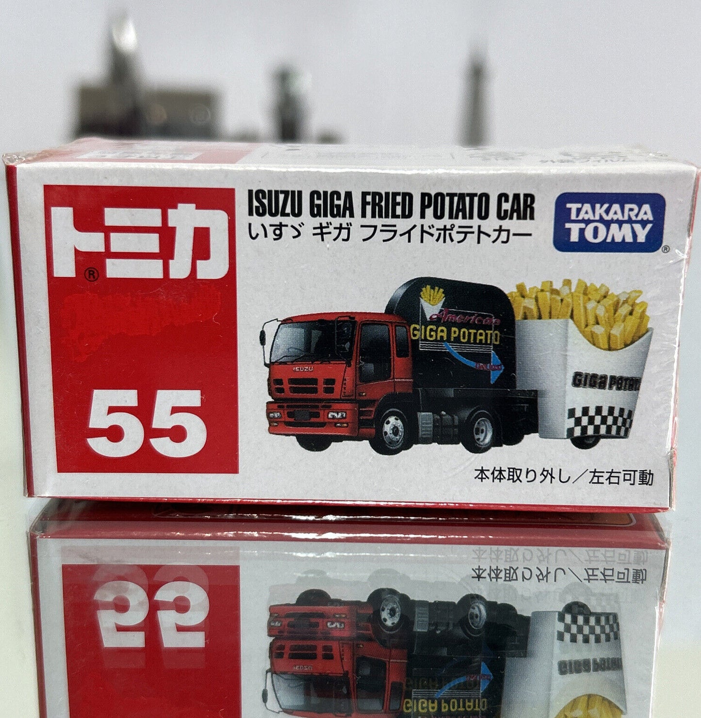 TAKARA TOMY TOMICA BX055 Isuzu Giga Fried Potato  No 55  2014 1/64 Diecast Car