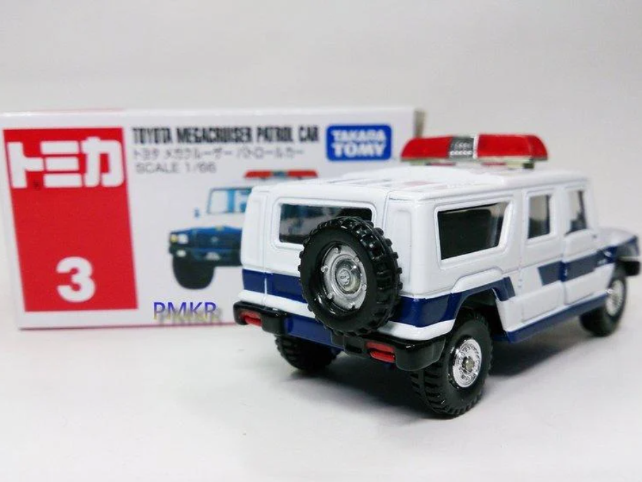 Tomica Takara Tomy #3 Toyota Megacruiser Patrol Diecast Metal Model Car Child